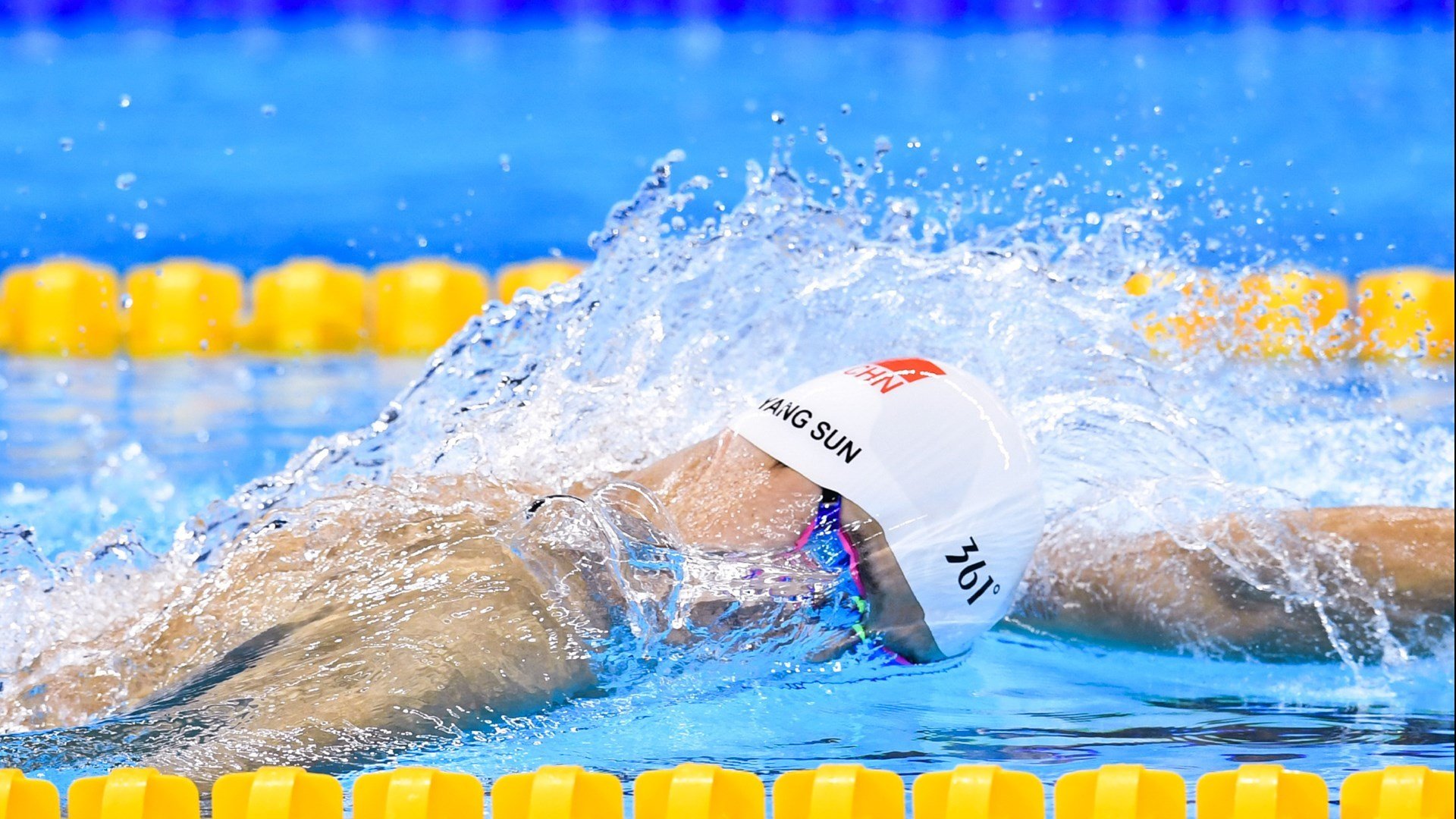 皮克福德一柱擎天，尼斯狂潮席卷欧洲红魔