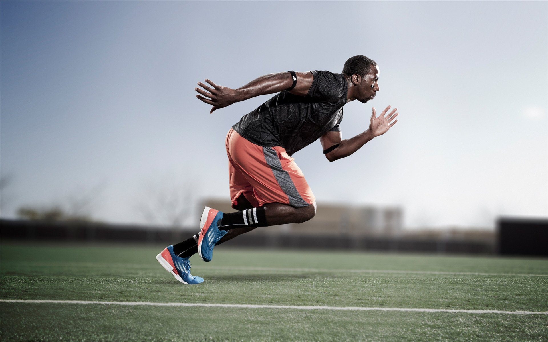 年度焦点之战夜，当莫兰特成为点燃黑暗的孤独引擎